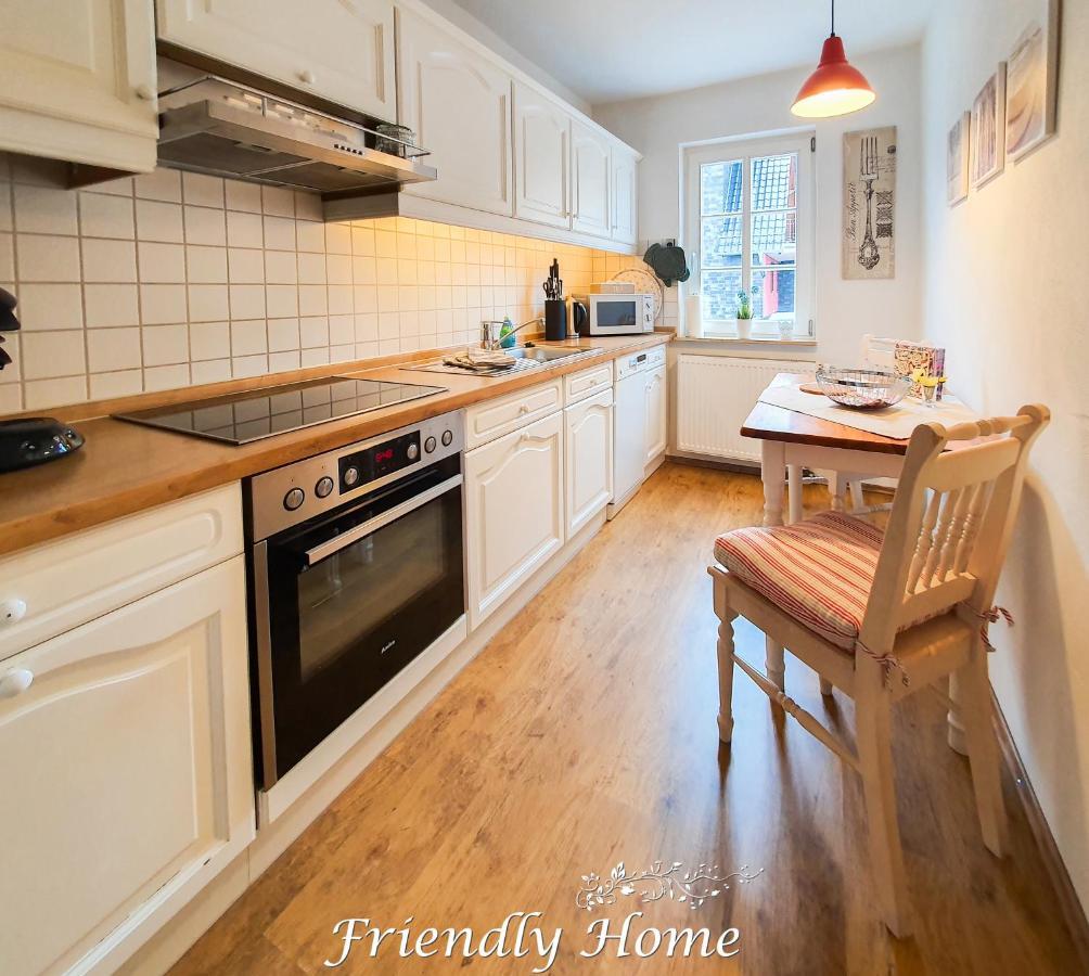 בורנהיים Friendly Home - "Gemuetliches Backsteinhaus" Koeln Bonn Phantasialand מראה חיצוני תמונה