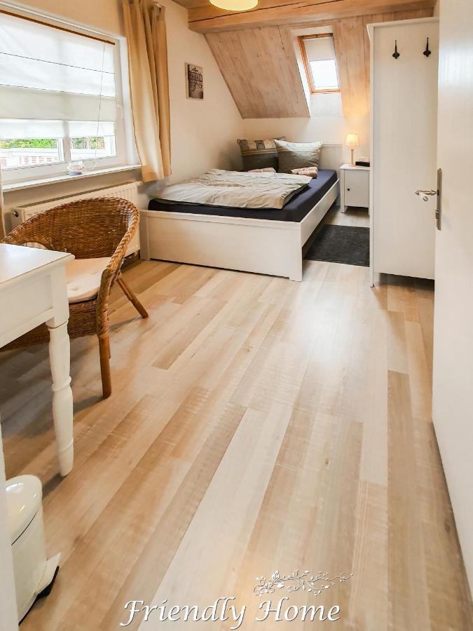 בורנהיים Friendly Home - "Gemuetliches Backsteinhaus" Koeln Bonn Phantasialand מראה חיצוני תמונה