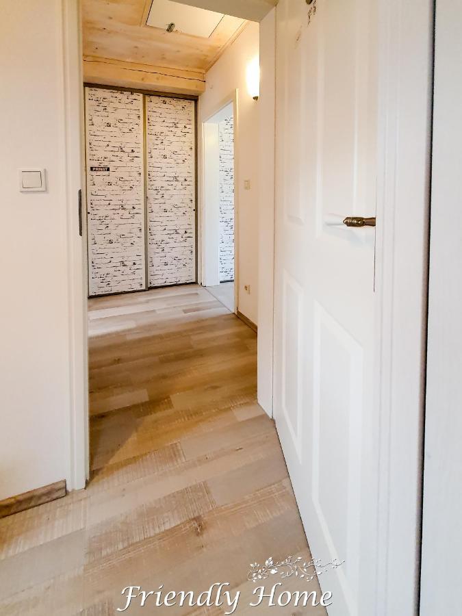 בורנהיים Friendly Home - "Gemuetliches Backsteinhaus" Koeln Bonn Phantasialand מראה חיצוני תמונה