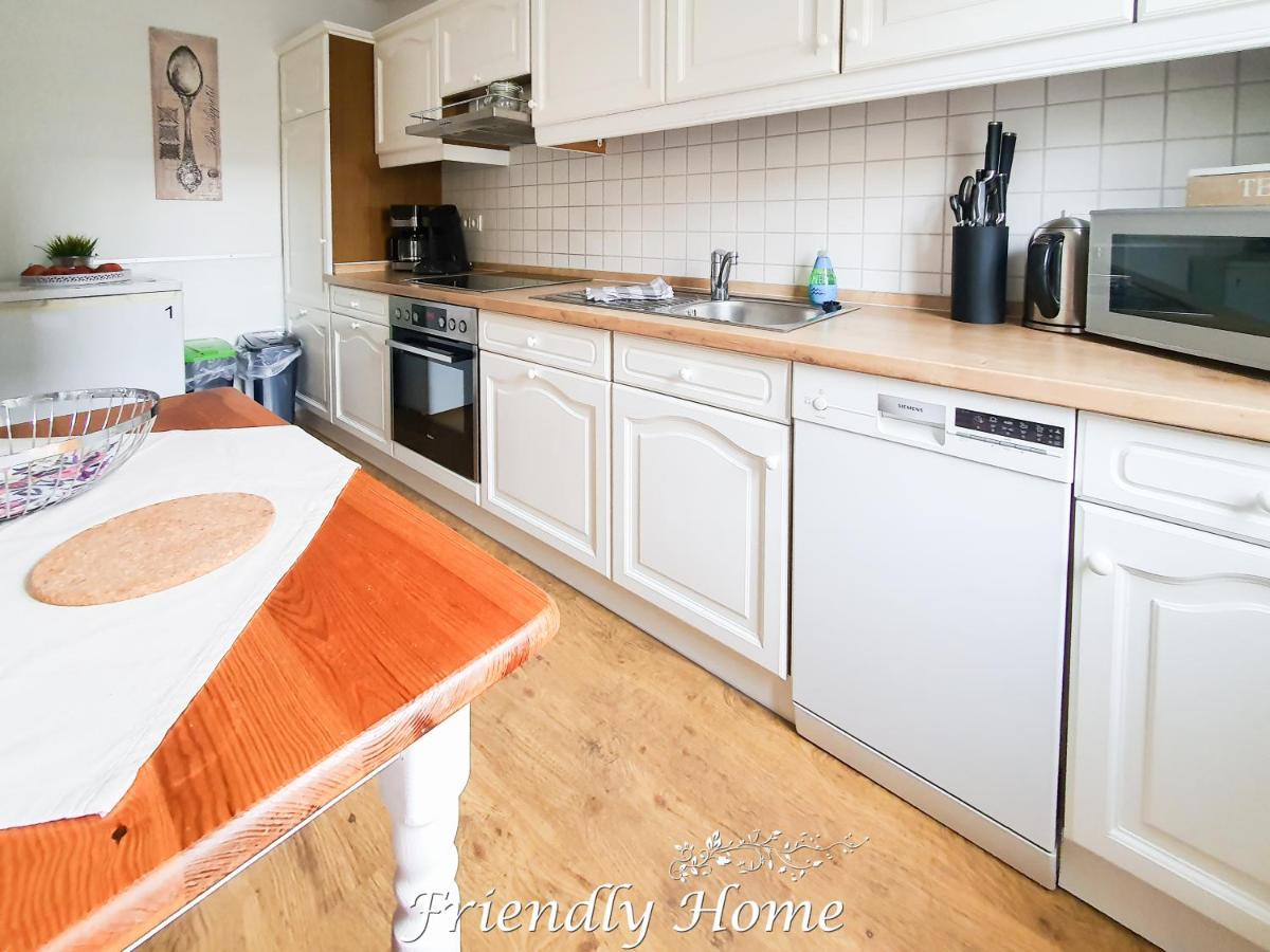 בורנהיים Friendly Home - "Gemuetliches Backsteinhaus" Koeln Bonn Phantasialand מראה חיצוני תמונה
